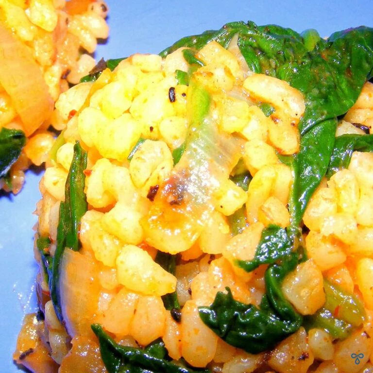 A ball of bulgur pilaf cooked with spinach