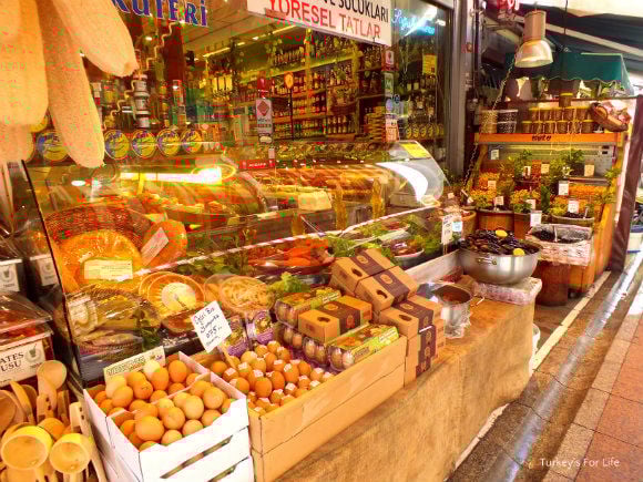 Kadıköy Deli Food Shop In Kadıköy Market