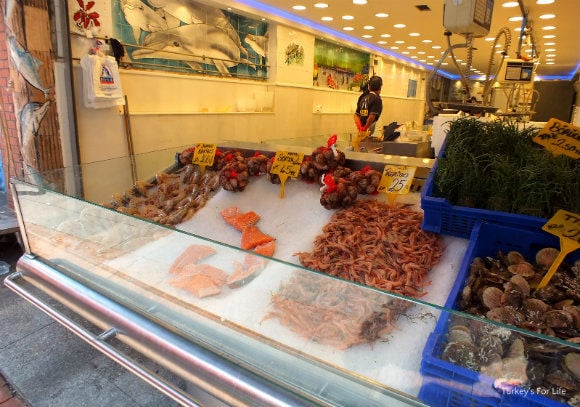 Kadıköy Market Shellfish Kadıköy Market Fish Stall In In Istanbul
