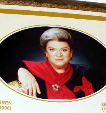 Zeki Müren 1931-1996