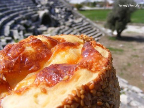 Simit Bread - The Ubiquitous Turkish Snack • Turkey's For Life