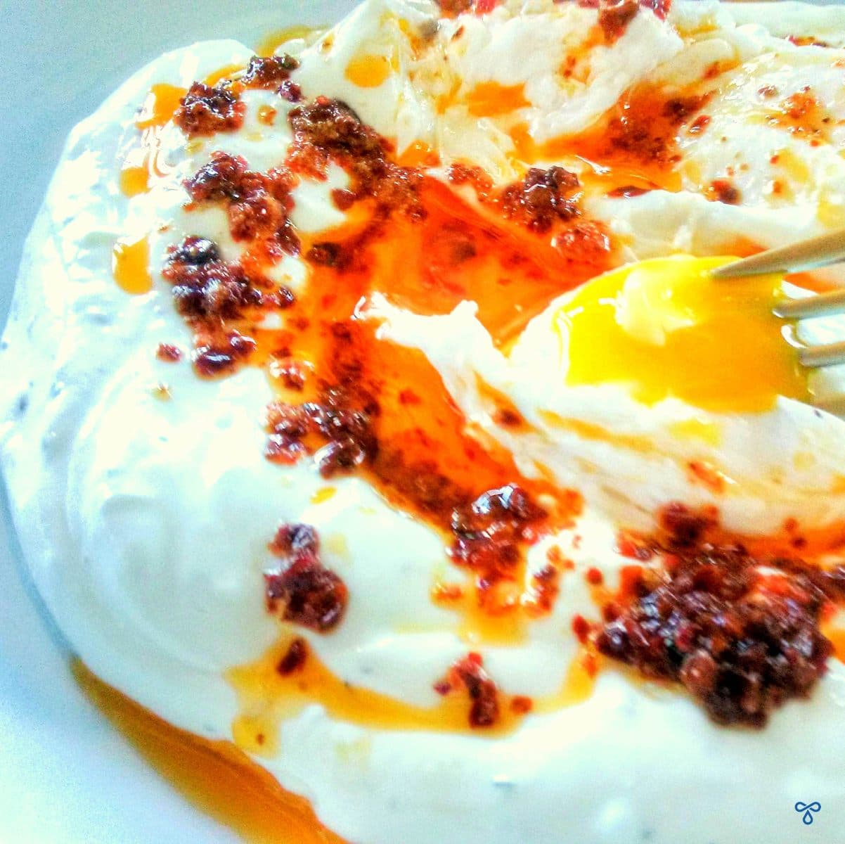 Turkish Poached Eggs Serving