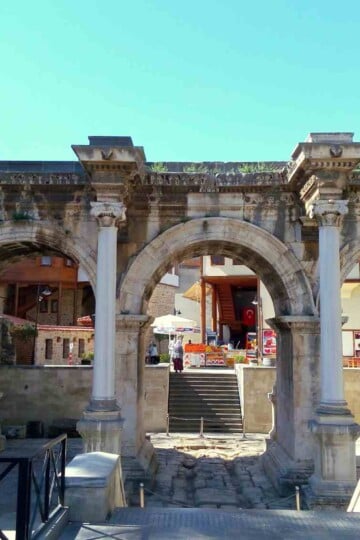 Hadrian's Gate, Antalya