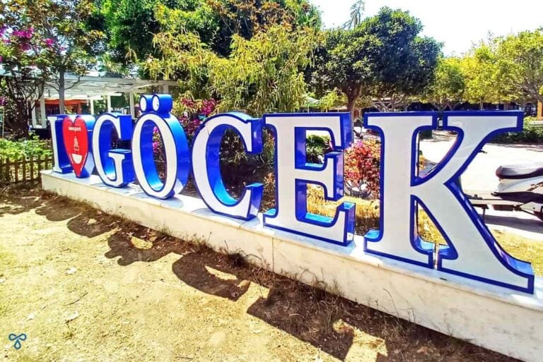 I Love Göcek sign. The sign is made of individual letters which are white and outlined in blue.